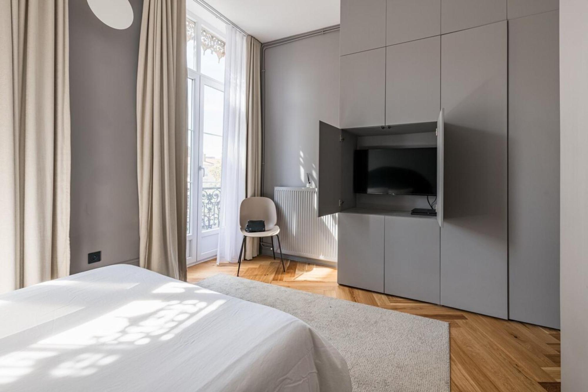 Beige Hospitalite - Apotheose Luxueux- 3 Chambres - Parking Prive 생테티엔 외부 사진